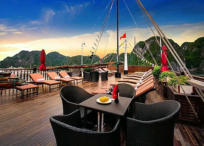  Alisa Premier Cruise Hạ Long