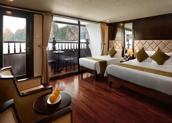 Alisa Premier Cruise  Hạ Long