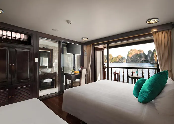  Alisa Premier Cruise Hạ Long